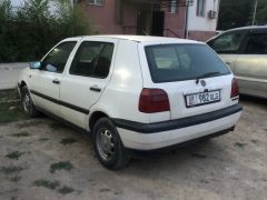 Фото авто Volkswagen Golf