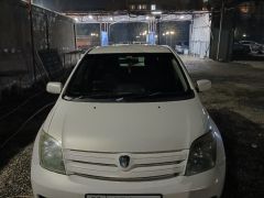 Photo of the vehicle Toyota Ist