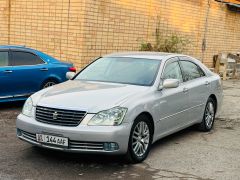 Фото авто Toyota Crown