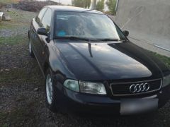 Photo of the vehicle Audi A4