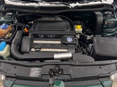 Сүрөт унаа Volkswagen Golf