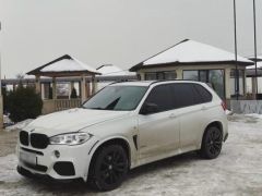 Photo of the vehicle BMW X5