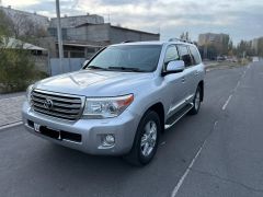 Сүрөт унаа Toyota Land Cruiser