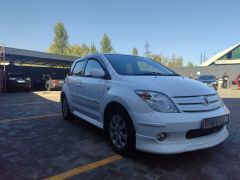 Photo of the vehicle Toyota Ist