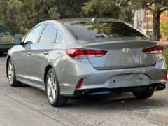 Photo of the vehicle Hyundai Sonata