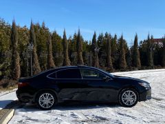 Photo of the vehicle Lexus ES