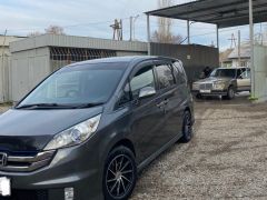 Фото авто Honda Stepwgn