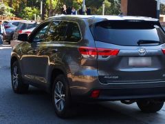 Сүрөт унаа Toyota Highlander