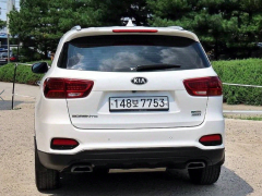 Сүрөт унаа Kia Sorento