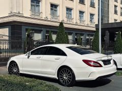 Фото авто Mercedes-Benz CLS