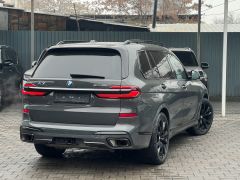 Фото авто BMW X7