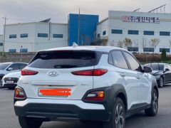 Сүрөт унаа Hyundai Kona