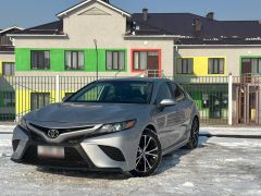 Сүрөт унаа Toyota Camry