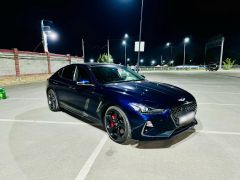 Photo of the vehicle Genesis G70