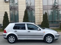 Фото авто Volkswagen Golf