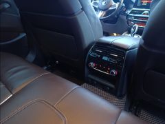 Photo of the vehicle BMW 5 Series