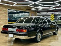 Photo of the vehicle Toyota Century