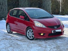 Photo of the vehicle Honda Fit