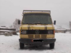 Фото авто Mercedes-Benz Бортовой (4х2)