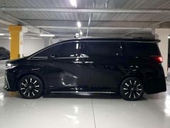 Сүрөт унаа Toyota Alphard