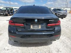 Photo of the vehicle BMW 5 Series