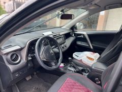 Сүрөт унаа Toyota RAV4