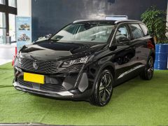 Photo of the vehicle Peugeot 5008