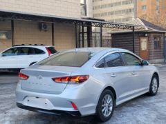 Photo of the vehicle Hyundai Sonata