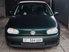 Photo of the vehicle Volkswagen Golf