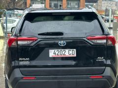 Сүрөт унаа Toyota RAV4