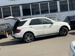 Сүрөт унаа Mercedes-Benz M-Класс