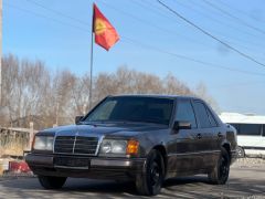 Фото авто Mercedes-Benz W124