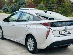 Фото авто Toyota Prius