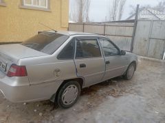 Сүрөт унаа Daewoo Nexia