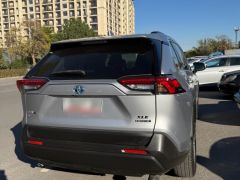 Сүрөт унаа Toyota RAV4