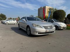 Photo of the vehicle Lexus ES