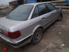 Photo of the vehicle Audi 80