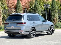 Сүрөт унаа BMW X7