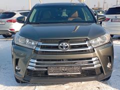 Сүрөт унаа Toyota Highlander