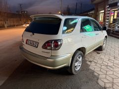 Фото авто Toyota Harrier