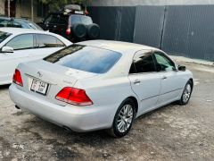 Фото авто Toyota Crown