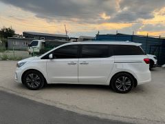 Фото авто Kia Carnival