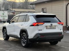 Сүрөт унаа Toyota RAV4