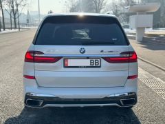 Фото авто BMW X7