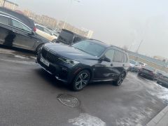 Photo of the vehicle BMW X7