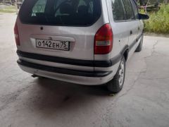 Фото авто Opel Zafira