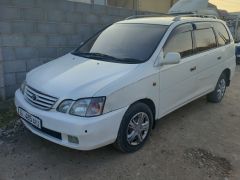 Сүрөт унаа Toyota Gaia