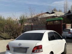 Сүрөт унаа Toyota Yaris