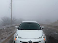 Фото авто Toyota Prius