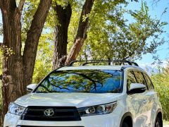 Сүрөт унаа Toyota Highlander